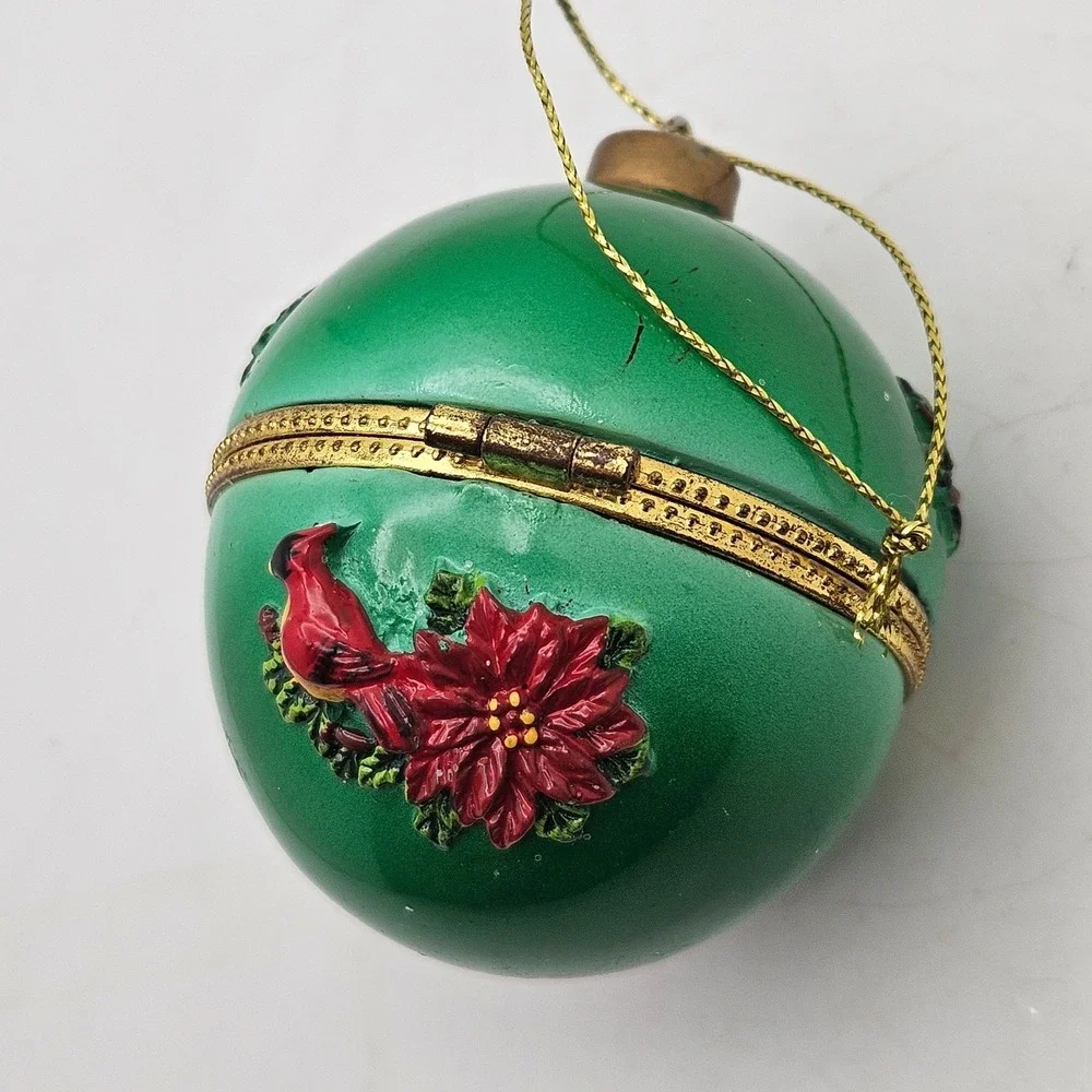 Vintage Christmas Ornament Trinket Box Cardinal A Sister is a Friend Forever